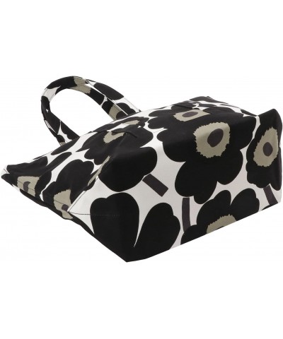 marimekko(マリメッコ) Minimal, Multicolor (White/Black) $86.56 Totes